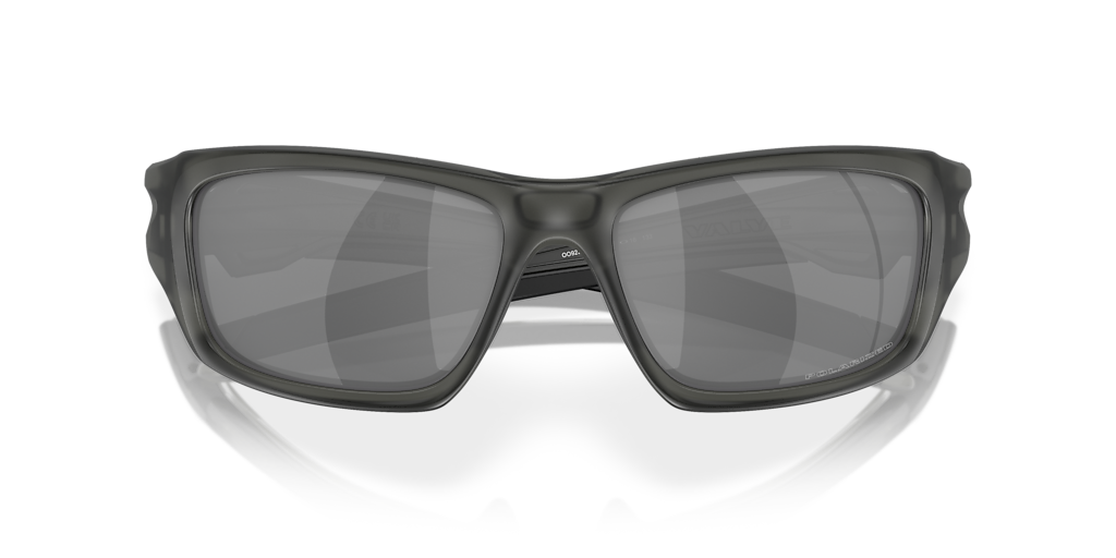 Oakley OO9236 Valve® M (60 - 16) with Black lenses and Grey frame