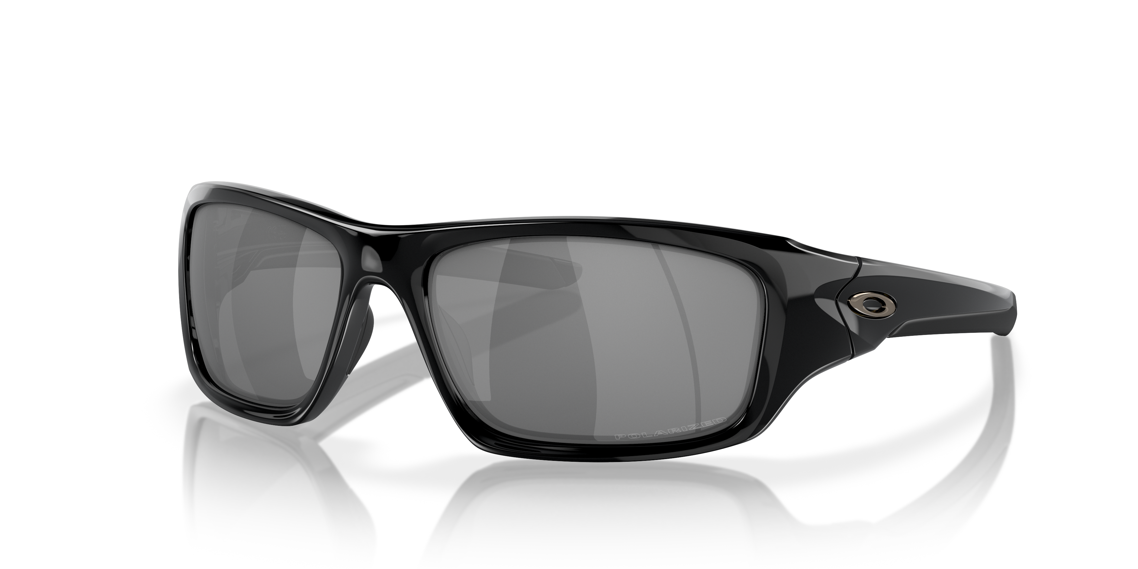 Oakley OO9236 Valve® M (60 - 16) with Black lenses and Black frame