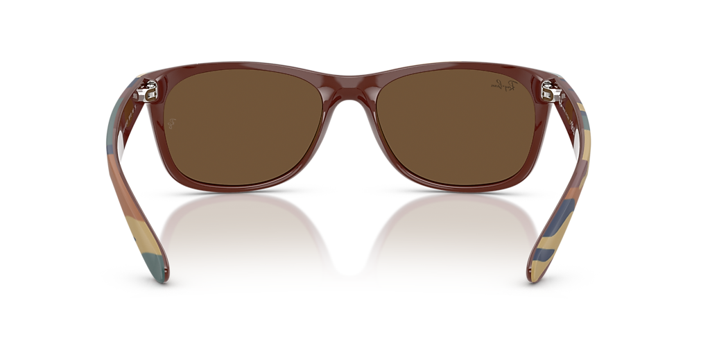 Ray-Ban New Wayfarer Classic M (55 - 18) with Brown lenses and