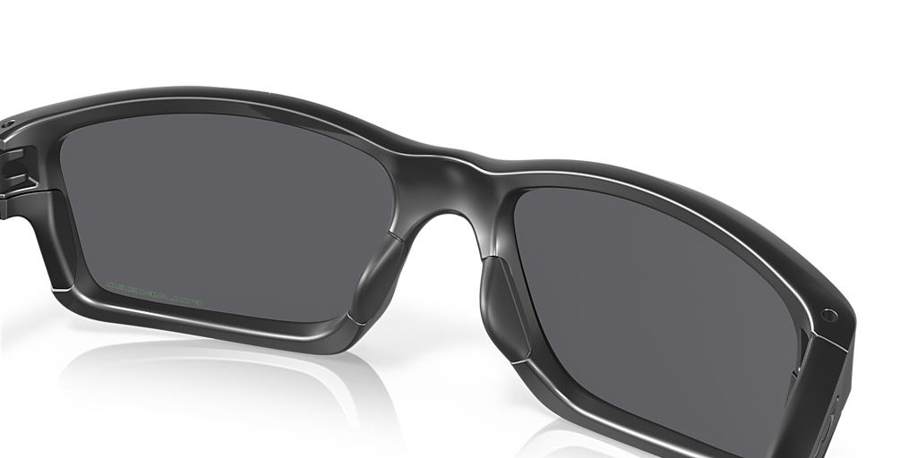 Oakley OO9247 Chainlink™ L (57 - 17) with Grey lenses and Black