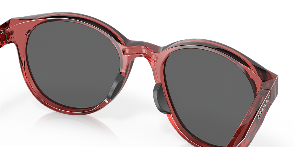 Oakley Spindrift M (52 - 20) with Black lenses and Red frame