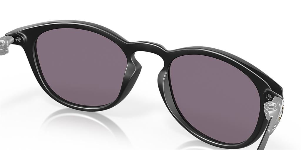 Oakley Pitchman™ R L (50 - 19) with Grey lenses and Black frame