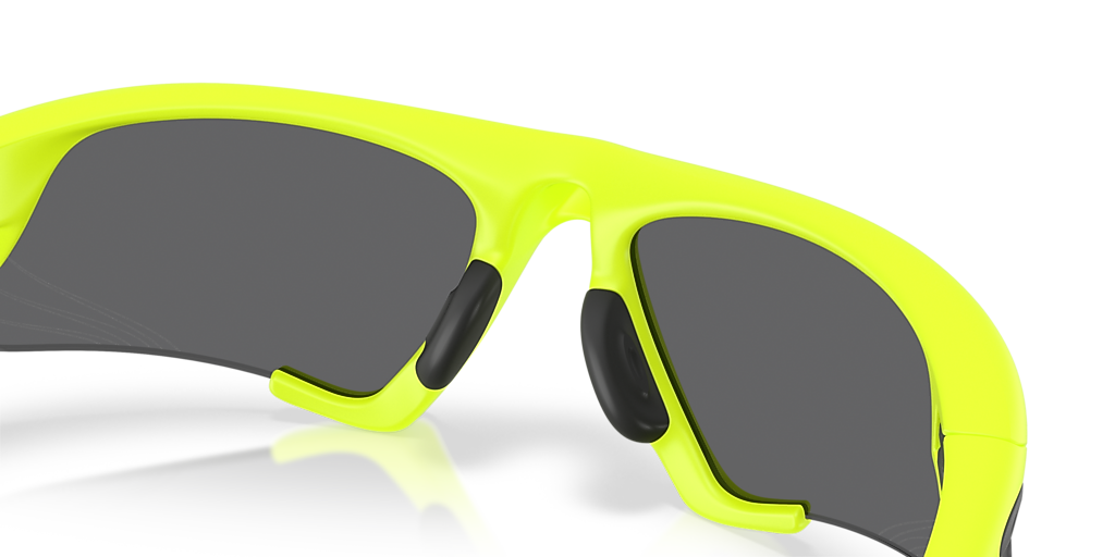 Oakley OO9532 Suture Jacket® L (64 - 12) with Black lenses and