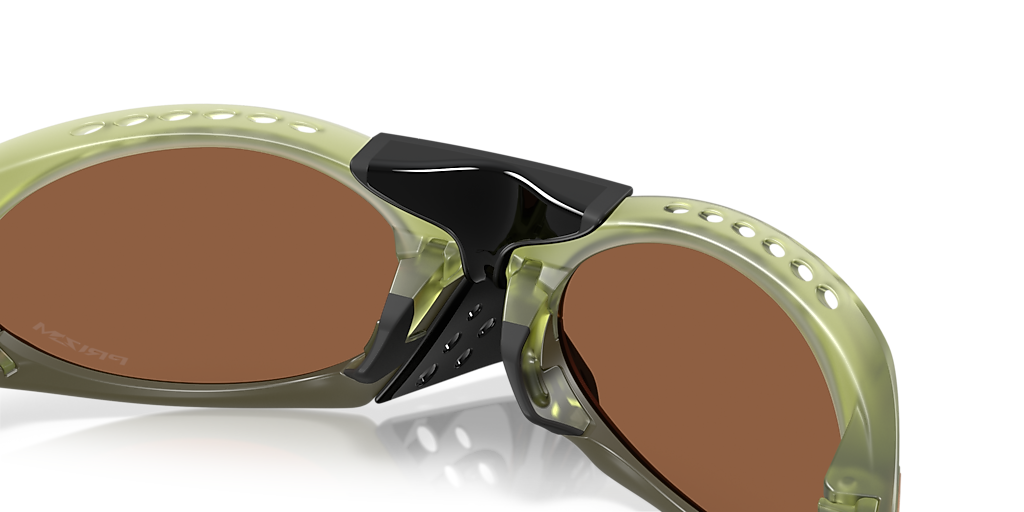 Oakley OO9437 Plantaris L (63 - 19) with Brown lenses and Green