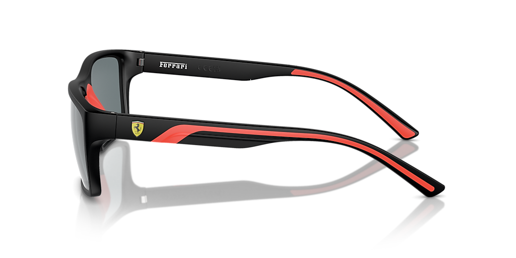 Scuderia Ferrari FZ6003U XL (59 - 18) with Grey lenses and Black