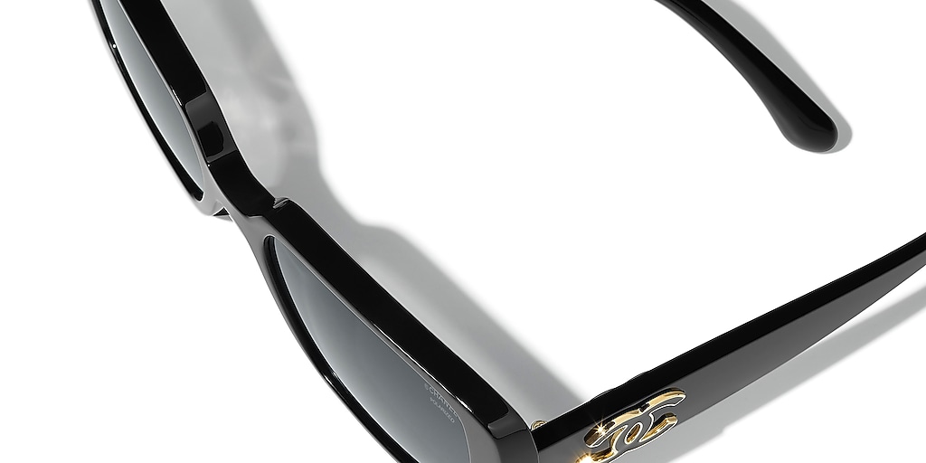 Chanel Square Sunglasses CH5541 M (54 - 18) with Grey lenses and