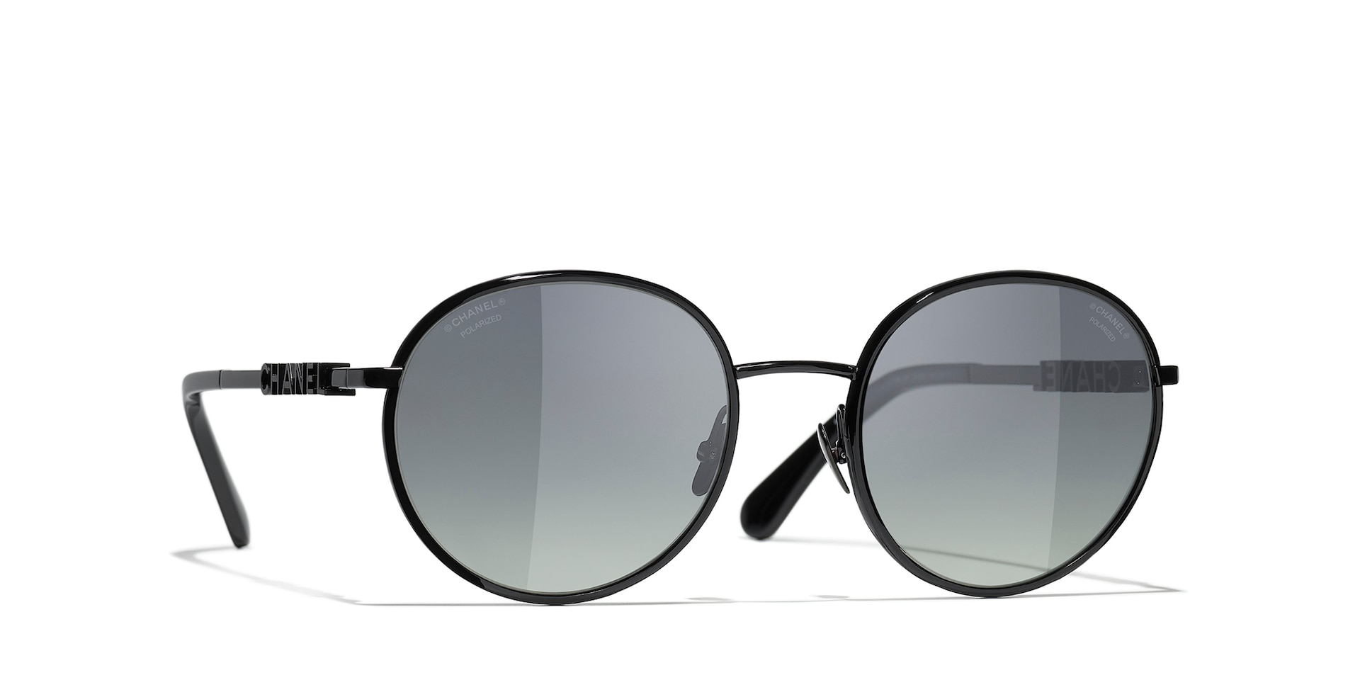 Chanel Femme Sunglass Pantos Sunglasses CH4282 - Couleur du Monture Noir Couleur de Lentille Gris 620 €